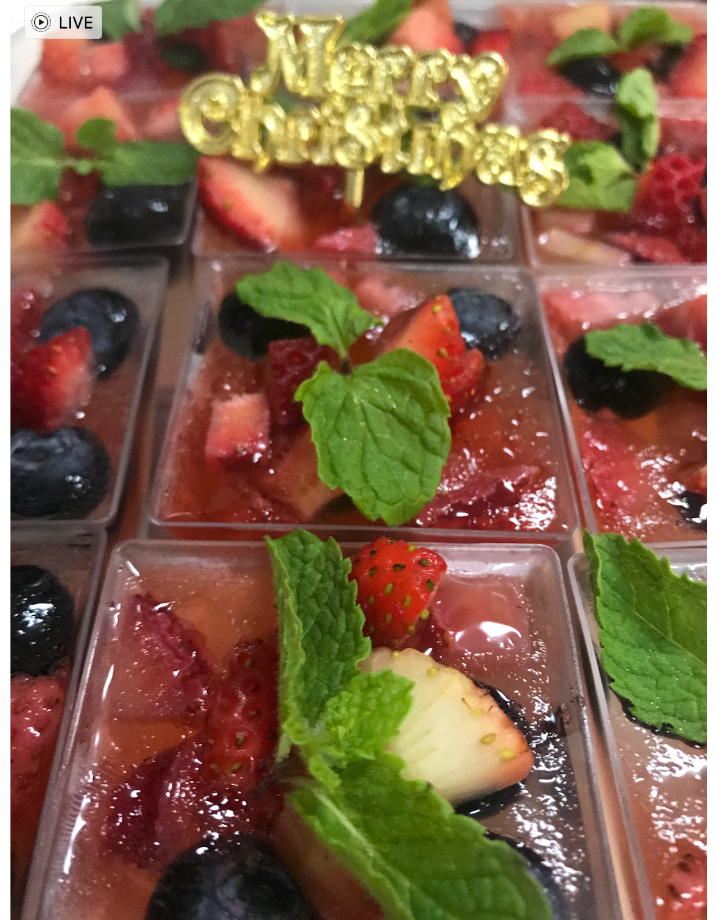 Sharing Bliss - Fruits Parfait