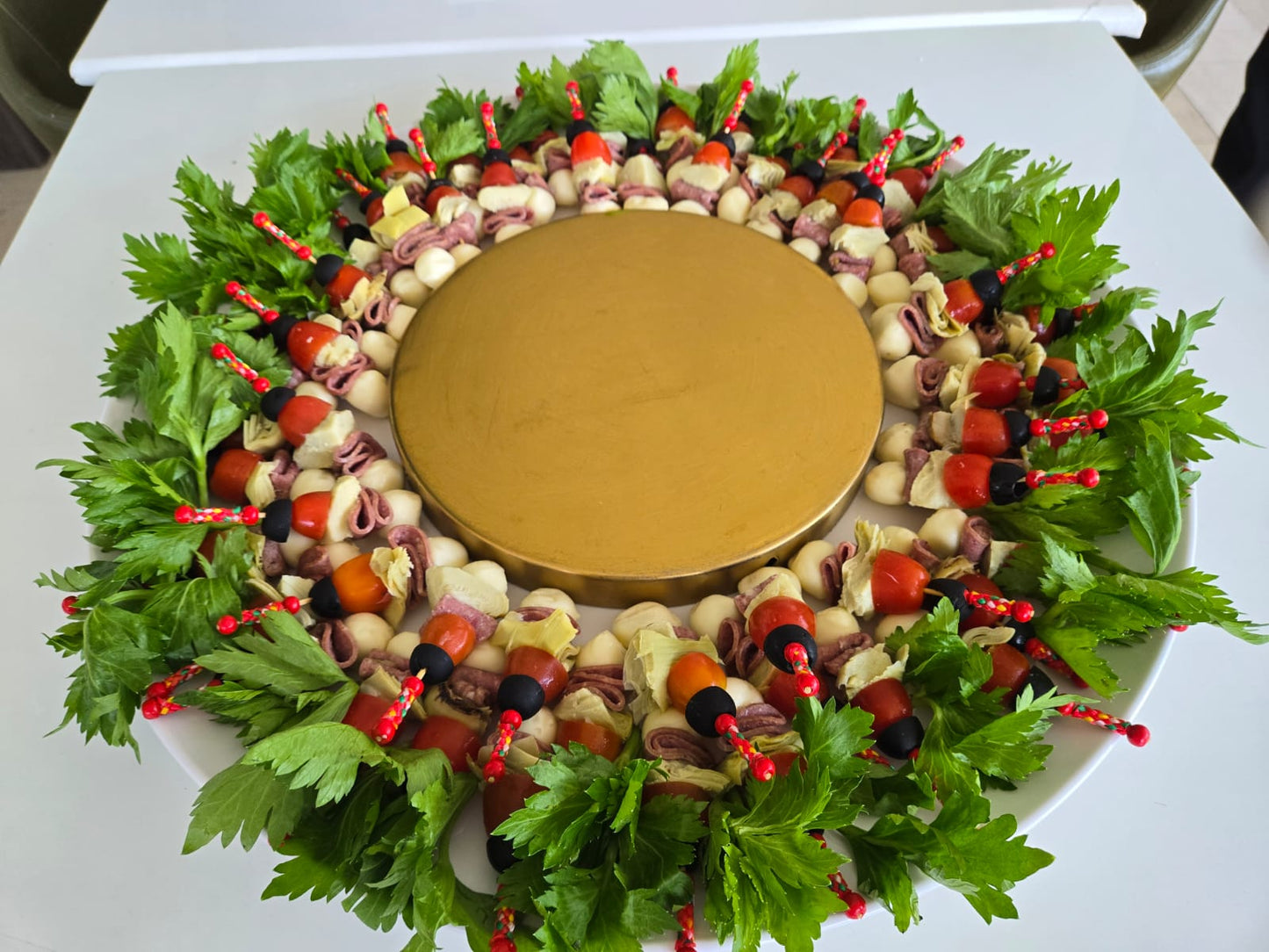 Sharing Bliss - Christmas Wreath